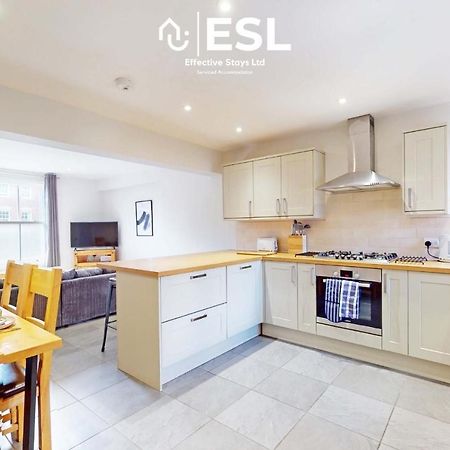 5 Bedroom House - Ideal For Groups & Contractors Shrewsbury Extérieur photo