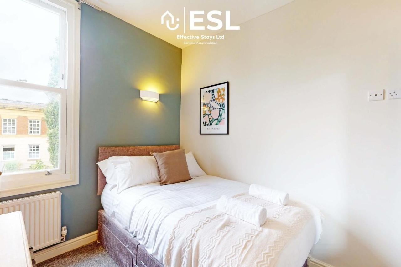 5 Bedroom House - Ideal For Groups & Contractors Shrewsbury Extérieur photo
