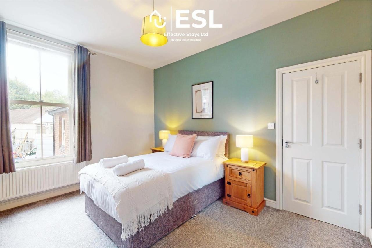 5 Bedroom House - Ideal For Groups & Contractors Shrewsbury Extérieur photo